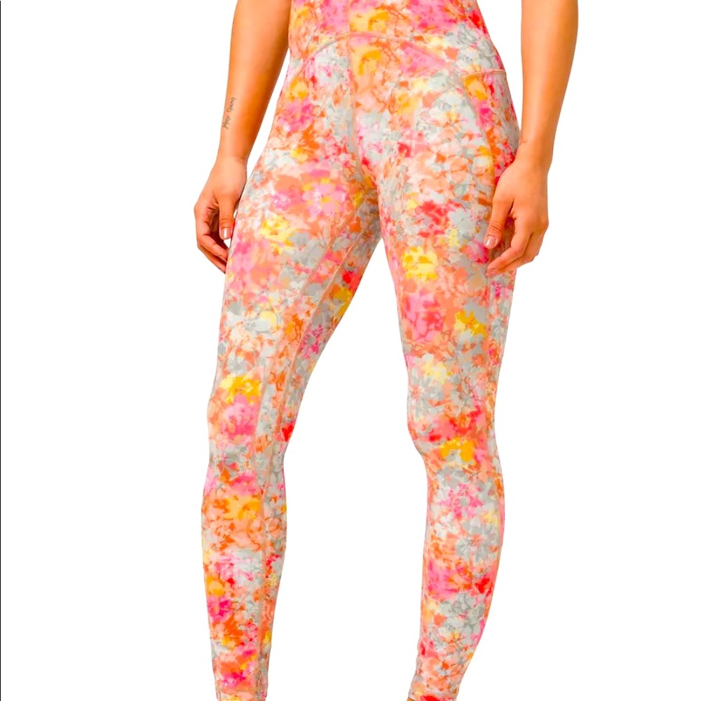 InStill High-Rise Tight, Inflorescence Multi Size 8